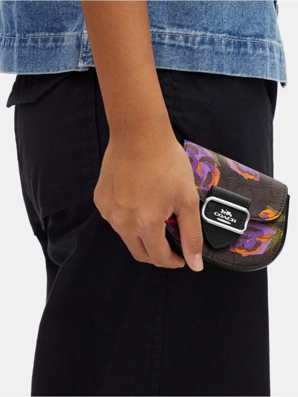 COACH  Morgan mini bag Card Case On A Chain In Signature Canvas With Rose Print - Picture 5 of 13